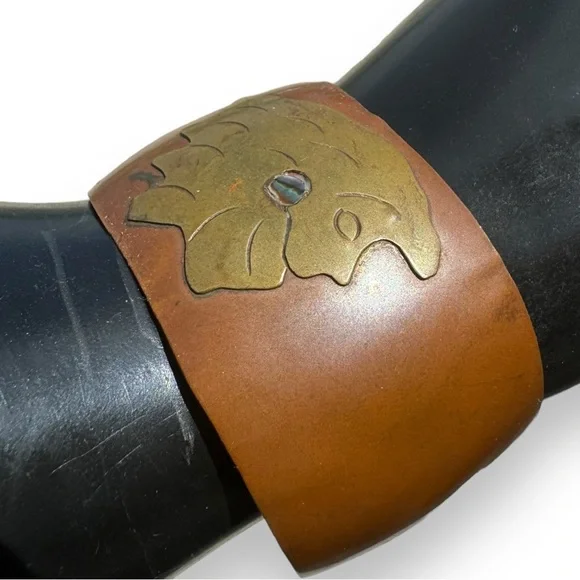 Vintage Mexican Brass and Copper Abalone Inlaid Cuff Bracelet - Picture 2 of 6